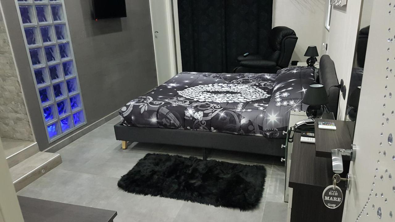 Hotel Taromy Naples Extérieur photo