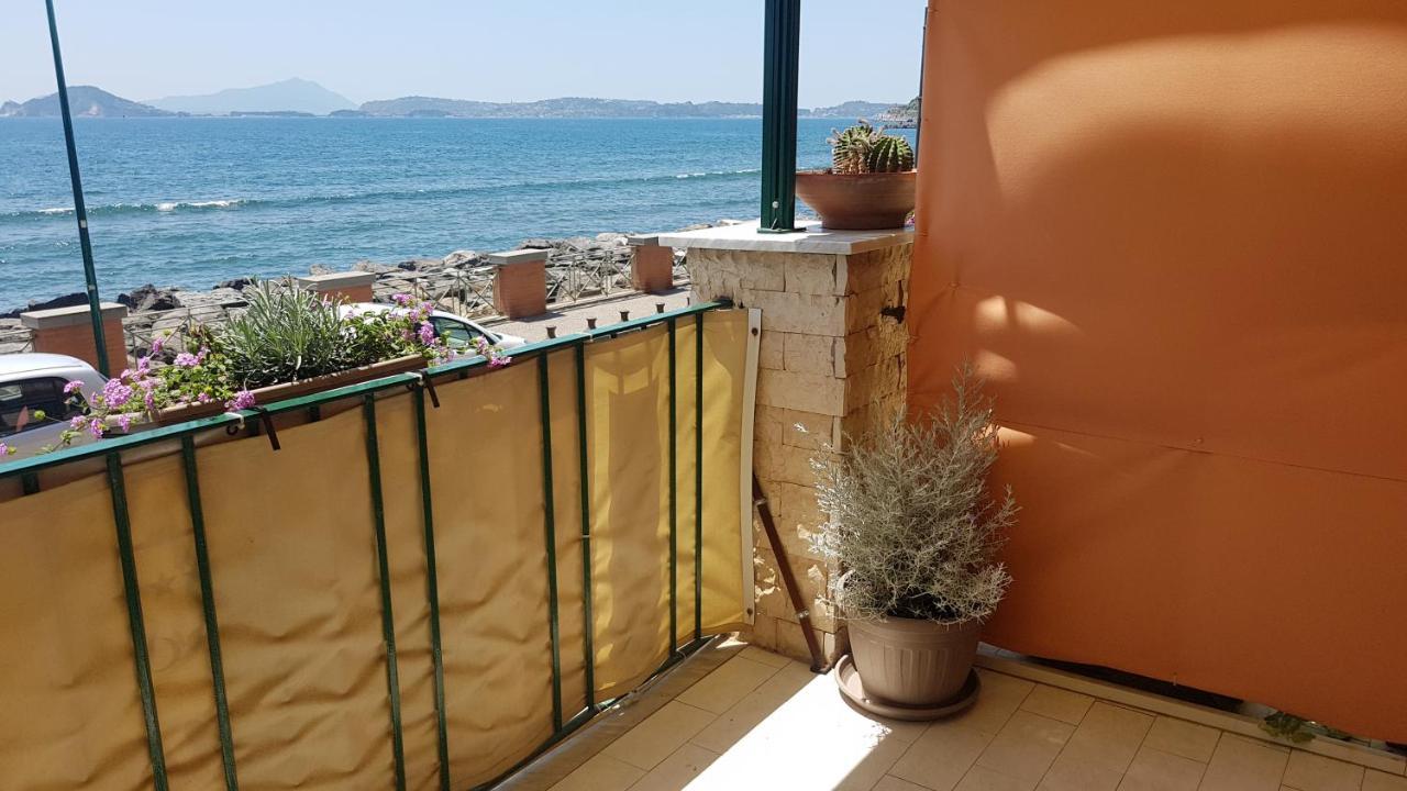 Hotel Taromy Naples Extérieur photo