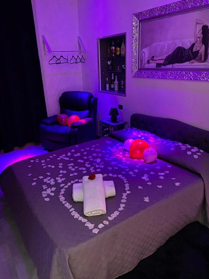 Hotel Taromy Naples Extérieur photo